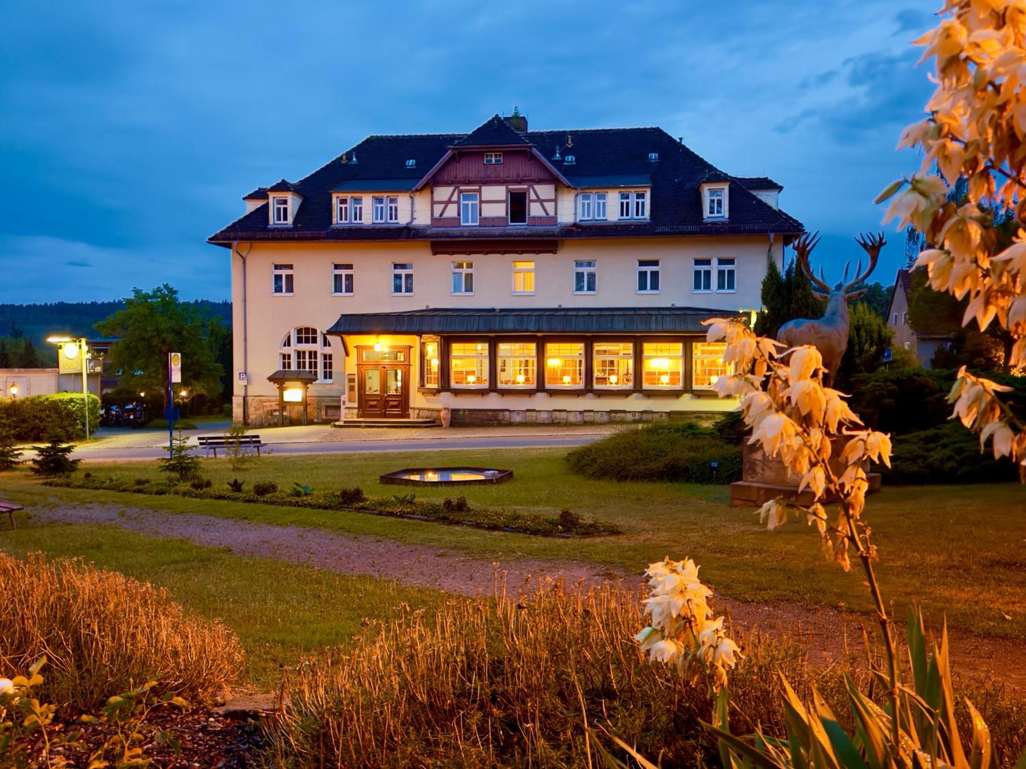 Parkhotel Forsthaus 萨兰德特 外观 照片